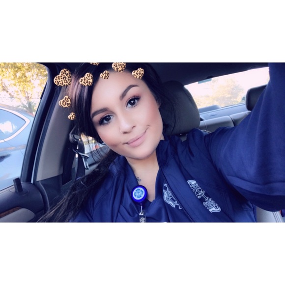 Meet your Posher, Lexi - Picture 1 of 1